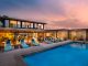 zwembad villa lounge